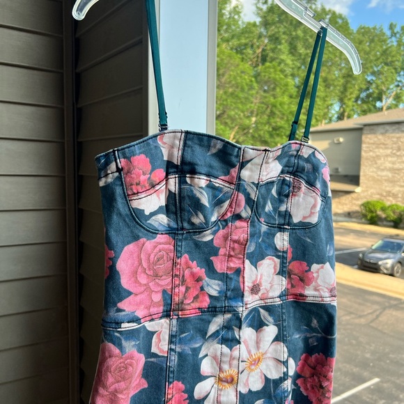 🆕 💐DRIFTWOOD WOMEN'S FLORAL SWEETHEART MASQUERADE NOIR MIDI DRESS Size 10 - Picture 4 of 14